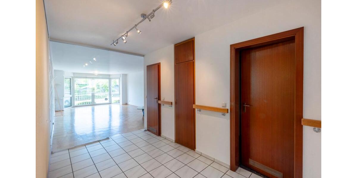 Erdgeschoßwohnung Essen Stadtbezirk IX - 3 Zimmer, 82 m&sup2;, 320.000&euro; | Angebot:26852862