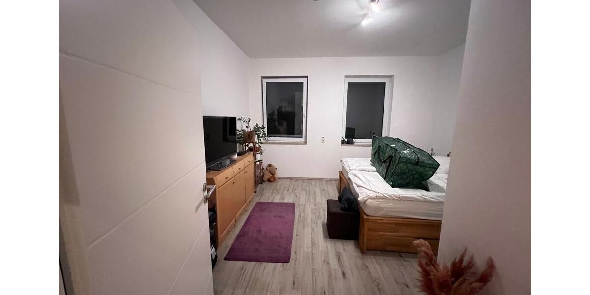 Etagenwohnung Hattingen - 5 Zimmer, 125 m&sup2;, 1.200&euro; | Angebot:25650066