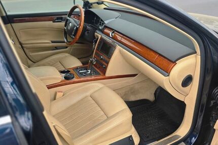 VW Phaeton 255.707 km 5.850 &euro; Dortmund 44369
