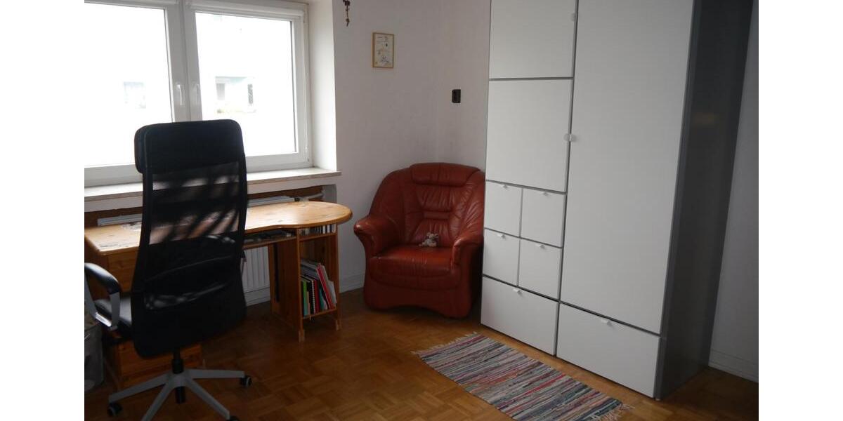 Reihenhaus Duisburg Duisburg-Mitte - 5 Zimmer, 85 m&sup2;, 285.000&euro; | Angebot:26387723