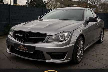 Mercedes-Benz C 63 AMG 220.890 km 27.999 &euro; Bottrop 46236