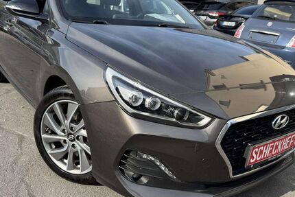 Hyundai i30 75.000 km 11.699 &euro; Dortmund 44388