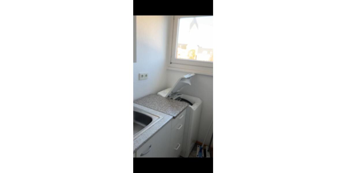 Dachgeschoßwohnung Remscheid - 1 Zimmer, 31 m&sup2;, 400&euro; | Angebot:26252179