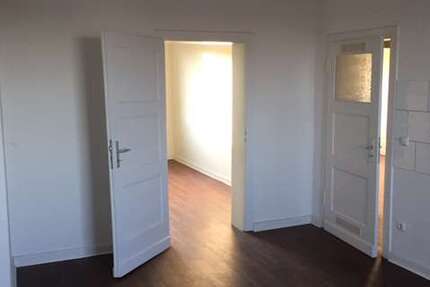 Wohnung Essen Frohnhausen - 2.5 Zimmer, 61 m&sup2;, 519&euro; | Angebot:26392990