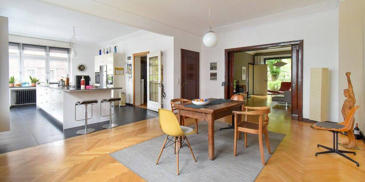Reihenendhaus Duisburg Duissern - 9 Zimmer, 342 m&sup2;, 1.365.000&euro; | Angebot:26851078