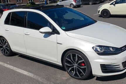 VW Golf 124.000 km 19.500 &euro; Herne 44625