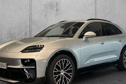 Porsche Macan 13.990 km 117.790 &euro; Recklinghausen 45665