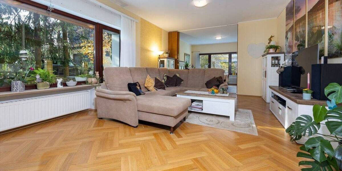 Einfamilienhaus Wuppertal Barmen - 7 Zimmer, 260 m&sup2;, 899.000&euro; | Angebot:25693639