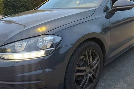 VW Golf 219.400 km 8.500 &euro; Duisburg 47249