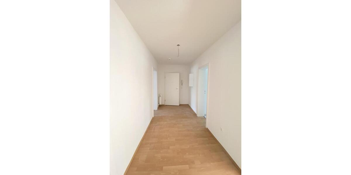 Erdgeschoßwohnung Solingen - 3 Zimmer, 77 m&sup2;, 789&euro; | Angebot:26254347