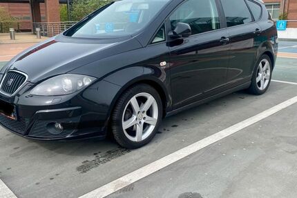 Seat Altea 142.000 km 4.990 &euro; Gelsenkirchen 45886