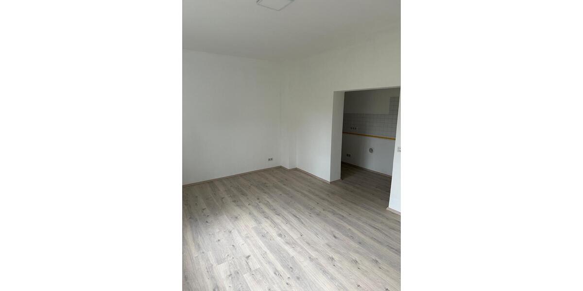 Etagenwohnung Wuppertal Gemarkung Barmen - 1 Zimmer, 38 m&sup2;, 429&euro; | Angebot:26396521
