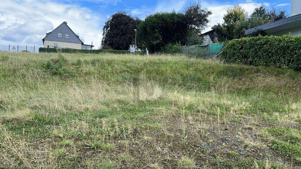 Grundstück Remscheid Gemarkung Bergisch Born - 260.000&euro; | Angebot:27136946
