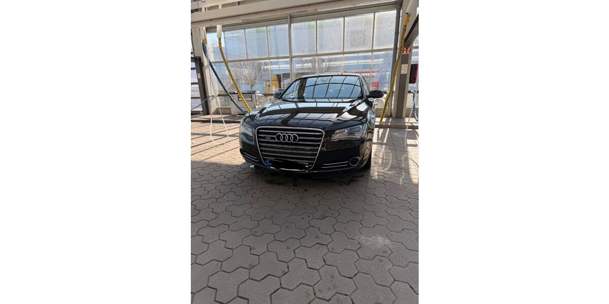 Audi A8 291.000 km 9.900 &euro; Dortmund 44143