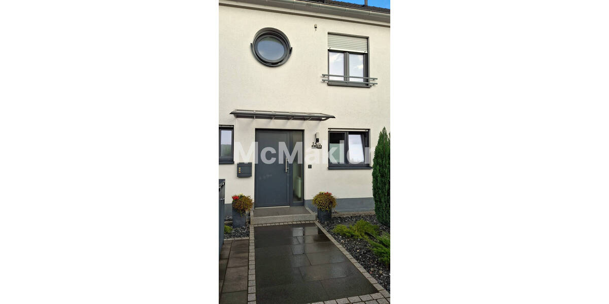 Reihenmittelhaus Bottrop Batenbrock - 5 Zimmer, 122 m&sup2;, 455.000&euro; | Angebot:26826108