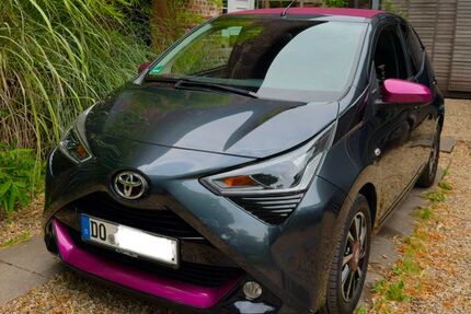 Toyota Aygo (X) 49.886 km 13.500 &euro; Dortmund 44269