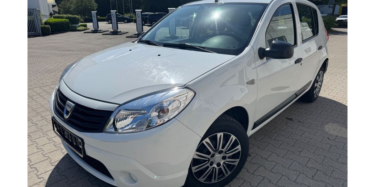 Dacia Sandero 109.000 km 2.999 &euro; Essen 45133