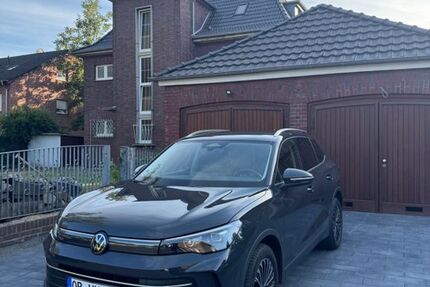VW Tiguan 44.000 km 31.999 &euro; Oberhausen 46147