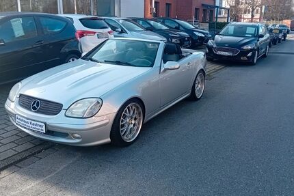 Mercedes-Benz SLK 200 132.300 km 6.999 &euro; Duisburg 47269