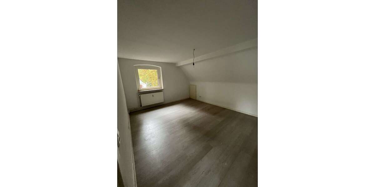 Etagenwohnung Gelsenkirchen Bismarck - 3 Zimmer, 56 m&sup2;, 430&euro; | Angebot:26401015