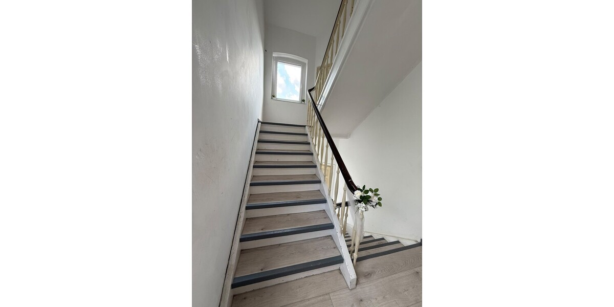 Dreifamilienhaus mit Gewerbe in Dortmund-Aplerbeck - Mehrfamilienhaus, Wohnhaus Dortmund / Aplerbeck Aplerbeck | Angebot:27351569