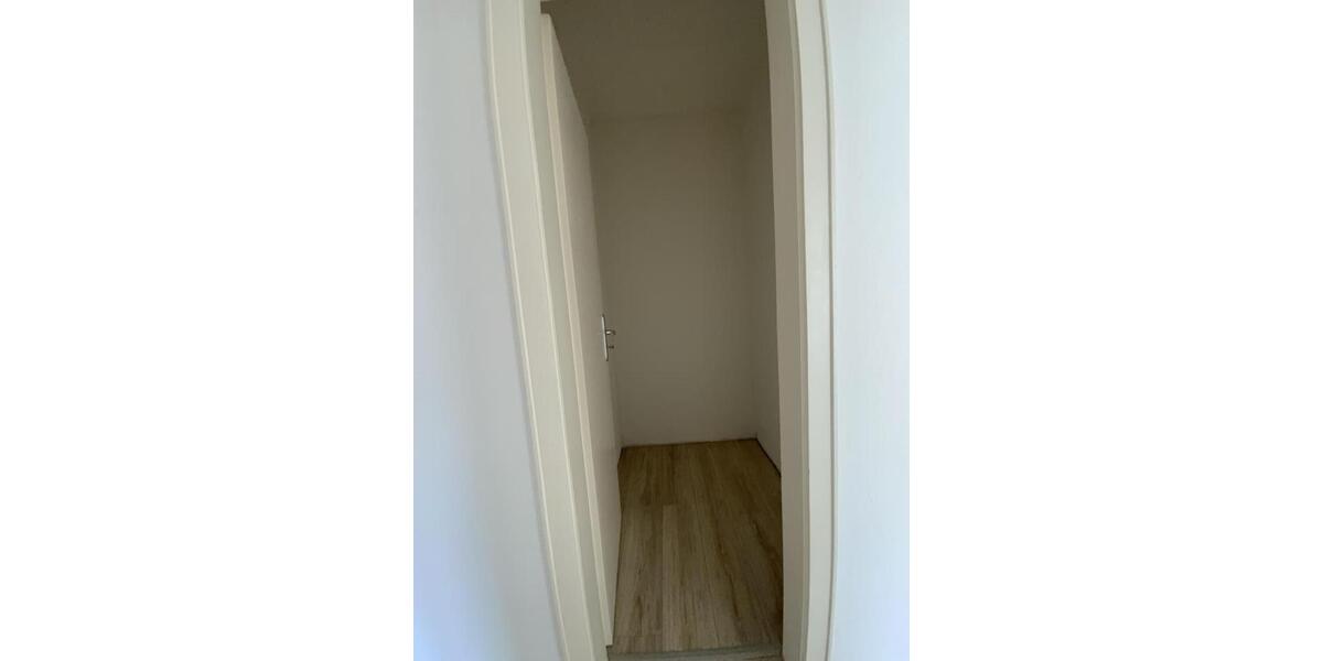 Etagenwohnung Remscheid Lüttringhausen - 2 Zimmer, 56 m&sup2;, 489&euro; | Angebot:26194330