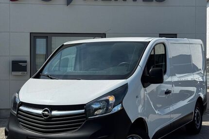 Opel Vivaro 260.000 km 7.399 &euro; Bochum 44807