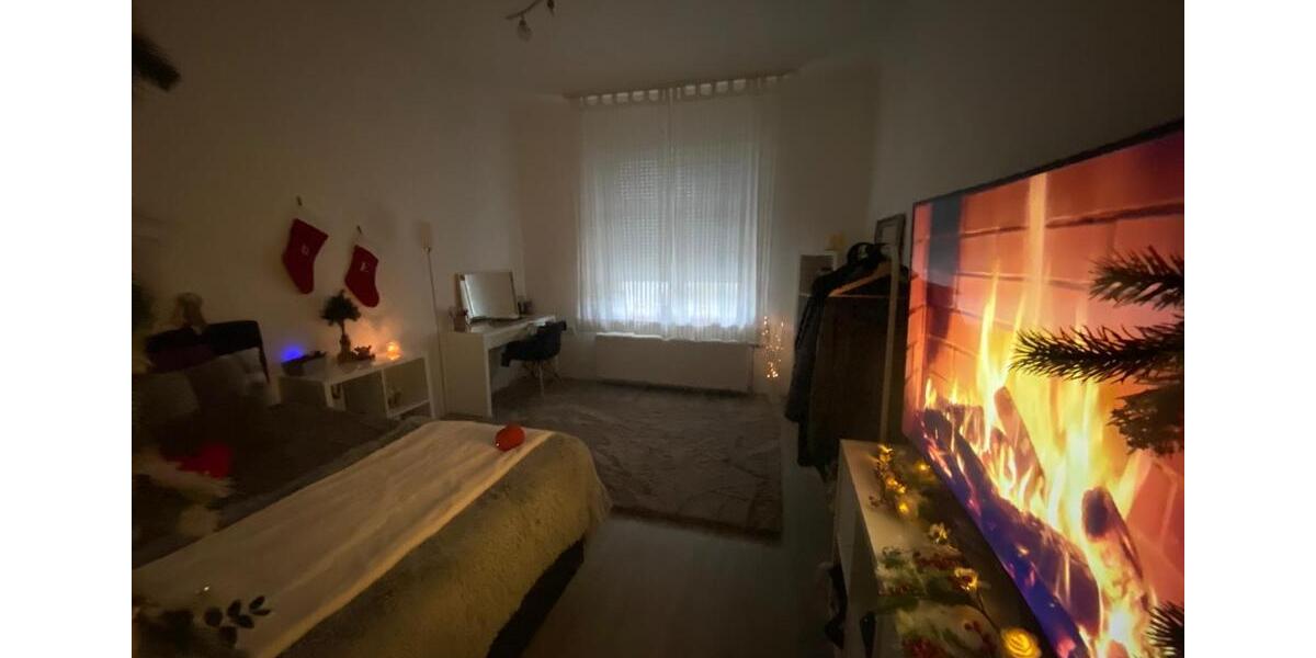 Erdgeschoßwohnung Solingen Mitte - 1 Zimmer, 28 m&sup2;, 380&euro; | Angebot:26403747