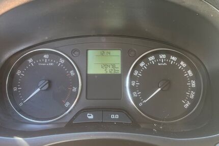Skoda Fabia 120.478 km 6.490 &euro; Remscheid 42859