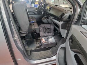 Opel Vivaro -e Edition AHK NAVI APPLE CARPLAY ANDROID A 64.279 km 16.450 &euro; HAAN 42781