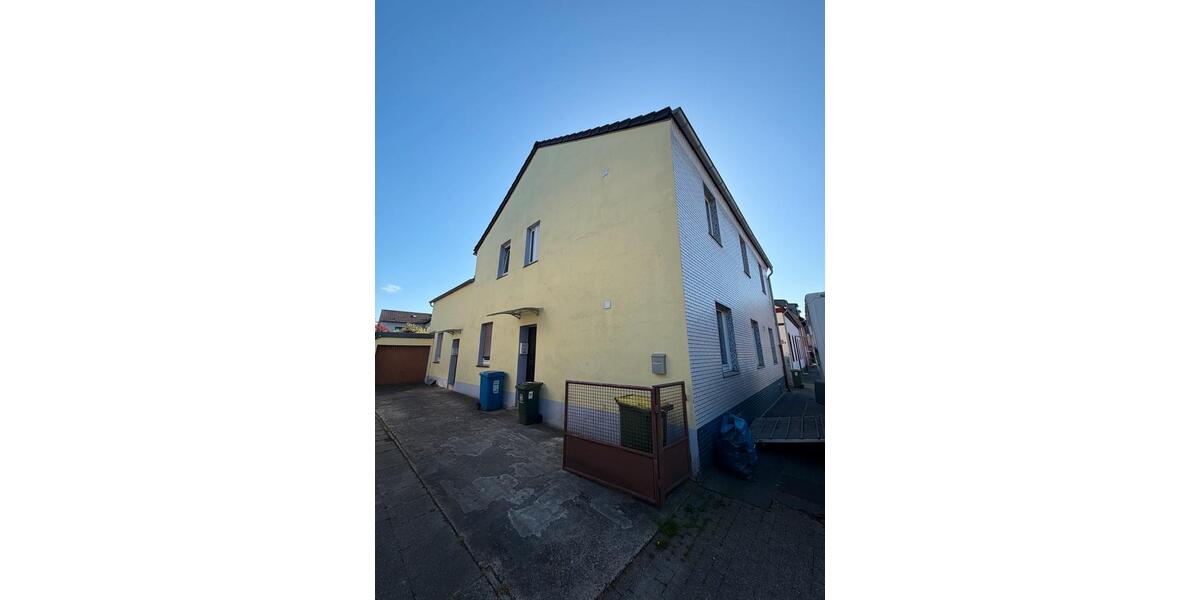 Mehrfamilienhaus, Wohnhaus Oberhausen Alt-Oberhausen - 16 Zimmer, 230 m&sup2;, 333.000&euro; | Angebot:26373730
