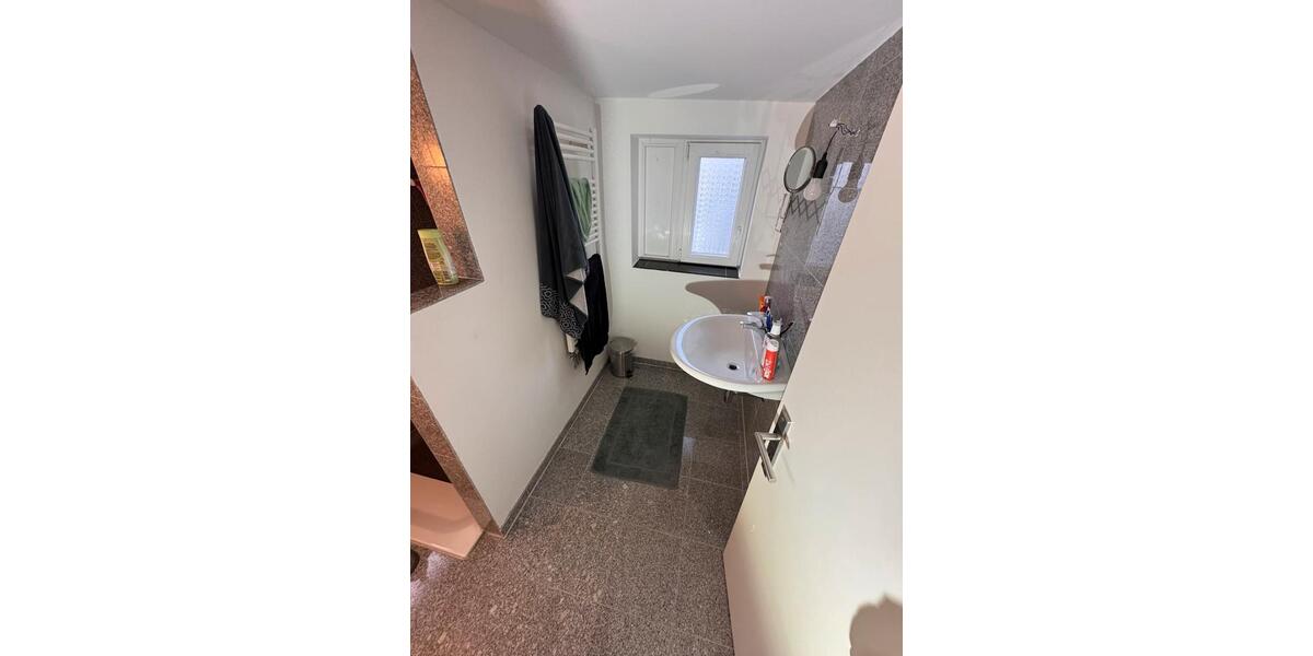 Doppelhaushälfte Remscheid Lüttringhausen - 5 Zimmer, 120 m&sup2;, 300.000&euro; | Angebot:27296262