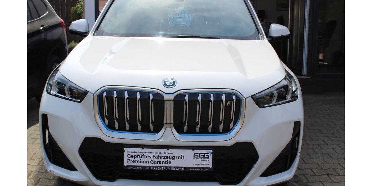 BMW iX1 22.400 km 36.950 &euro; Mülheim a.d.Ruhr 45472