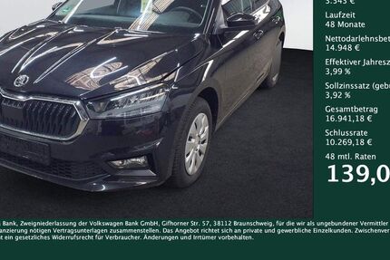 Skoda Fabia 15.364 km 18.323 &euro; Dortmund 44269