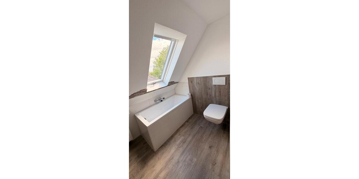 Etagenwohnung Essen Stadtbezirk V - 4 Zimmer, 100 m&sup2;, 850&euro; | Angebot:26327051