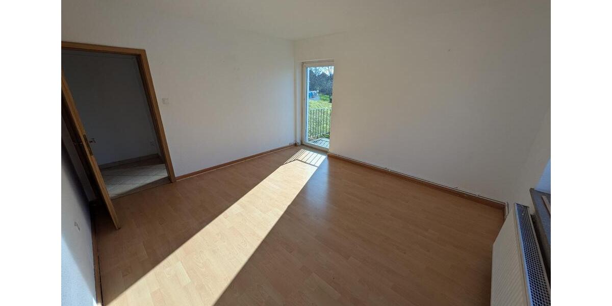 Erdgeschoßwohnung Remscheid Reinshagen - 3 Zimmer, 60 m&sup2;, 450&euro; | Angebot:26169976