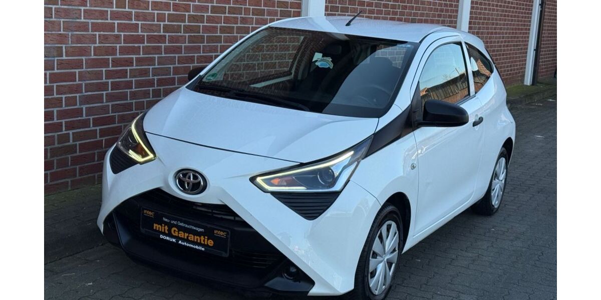 Toyota Aygo (X) 113.500 km 4.490 &euro; Oer-Erkenschwick 45739
