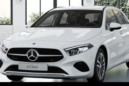 Mercedes-Benz A 180 9.900 km 33.990 &euro; Duisburg 47138