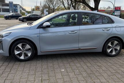 Hyundai IONIQ 182.000 km 9.700 &euro; Dortmund 44329