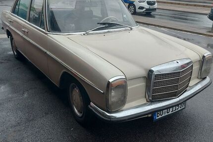 Mercedes-Benz Andere 120.000 km 6.500 &euro; Bochum 44879