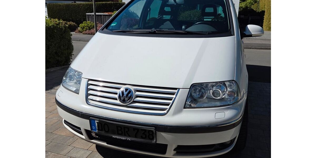 VW Sharan 299.943 km 3.900 &euro; Dortmund 44267