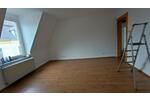 Dachgeschoßwohnung Wuppertal Gemarkung Langerfeld - 4 Zimmer, 100 m&sup2;, 1.000&euro; | Angebot:26324943