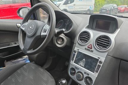Opel Corsa 202.000 km 1.700 &euro; Velbert 42553