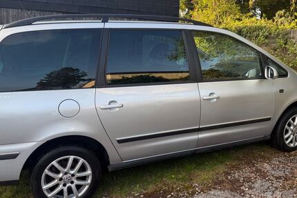 VW Sharan 292.000 km 1.450 &euro; Solingen 42657