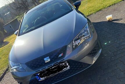Seat Leon 110.000 km 18.500 &euro; Hückeswagen 42499