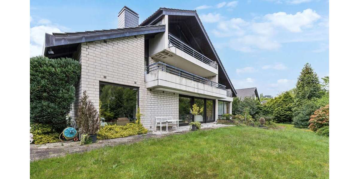 Einfamilienhaus Ratingen - Hösel Hösel - 11 Zimmer, 402 m&sup2;, 925.000&euro; | Angebot:17816778