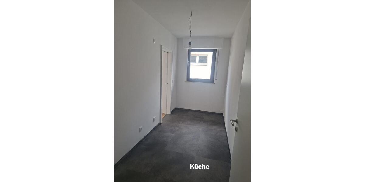 Hochparterre Mülheim an der Ruhr Broich - 3.5 Zimmer, 83 m&sup2;, 1.038&euro; | Angebot:26227549