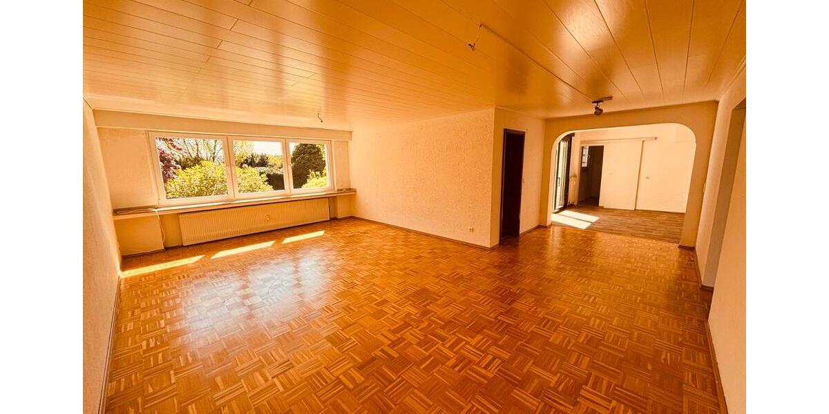 Einfamilienhaus Oberhausen Rothebusch - 6 Zimmer, 246 m&sup2;, 499.999&euro; | Angebot:27083282
