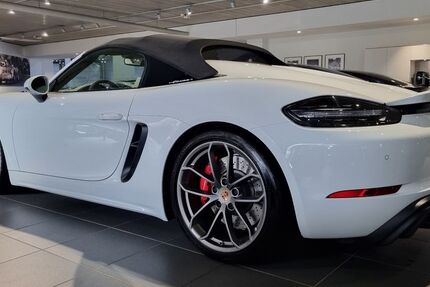 Porsche Boxster 16.000 km 93.000 &euro; Mettmann 40822