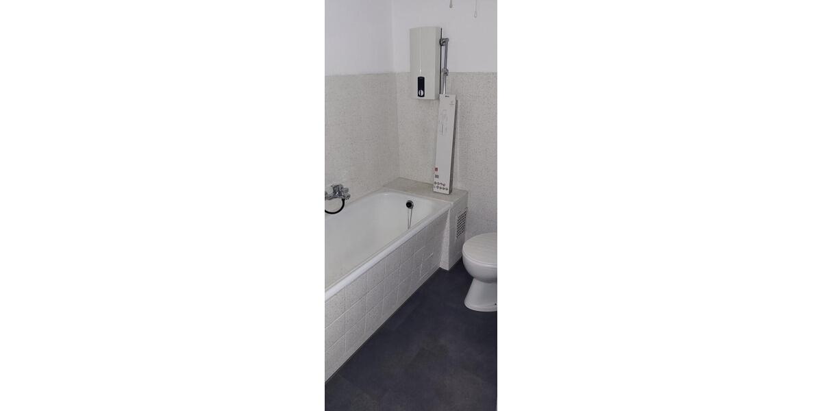 Etagenwohnung Essen Stadtbezirk II - 3 Zimmer, 76 m&sup2;, 650&euro; | Angebot:26381515